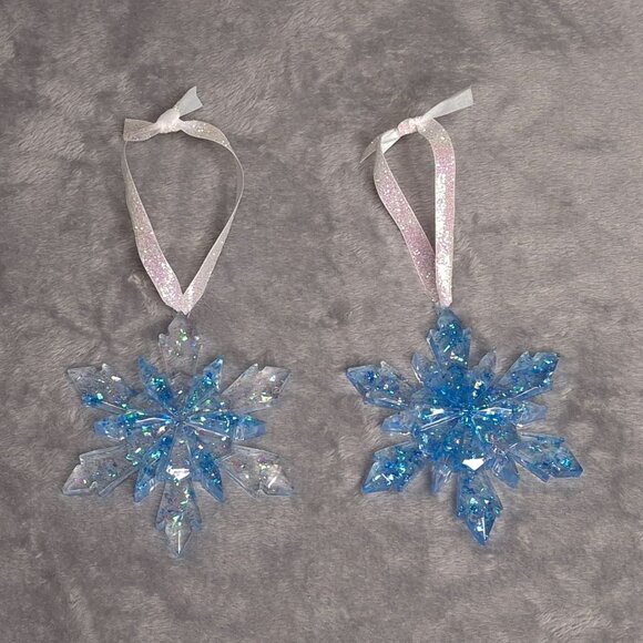 Handmade Glittery Blue Resin Snowflake Christmas Ornaments Ribbon Hangers - Picture 1 of 4